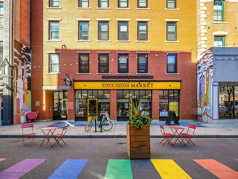 Ninth Square Apartments — Photo 16