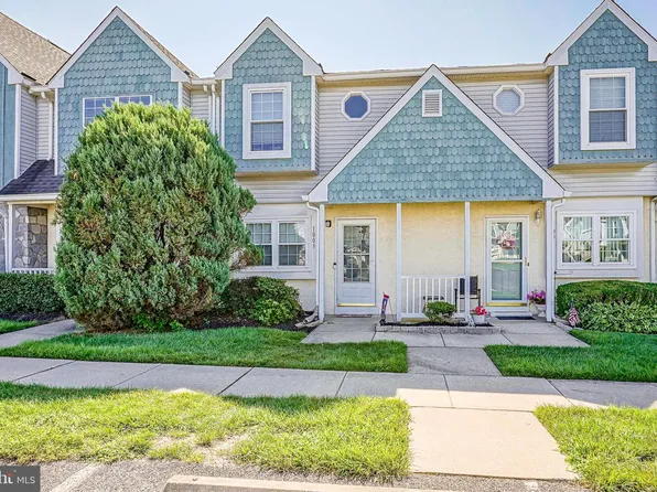 1003 Hillsboro Ct, Sewell, NJ 08080