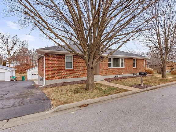 2nd image of 263 Gerard St