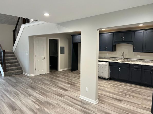 328 3rd St Unit 2