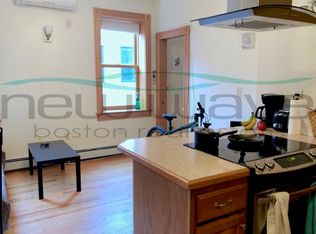 97 Myrtle St APT 5, Boston, MA 02114