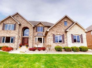 1122 Wellington Ter, Schererville, IN