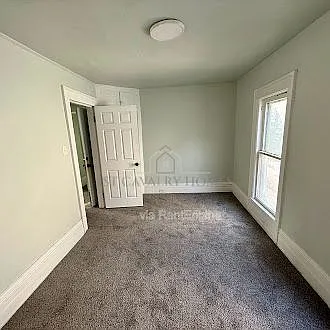 45 Oakdale Ave — Photo 5