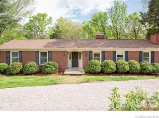 325 Crestside Dr SE, Concord, NC 28025