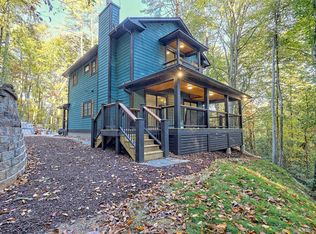 908 Moses Rd, Rabun Gap, GA 30568