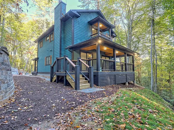 908 Moses Rd, Rabun Gap, GA 30568