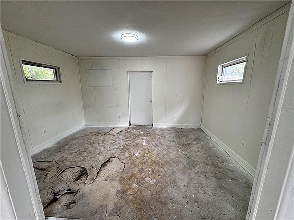3rd image of 517 MOROCCO AVENUE