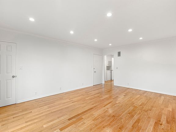 4th image of 8219 Norton Ave APT 9