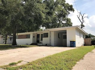 2911 Cesery Blvd, Jacksonville, FL 32277