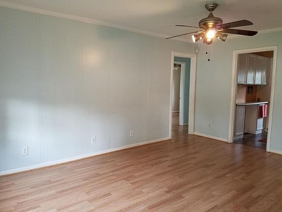 2nd image of 2411 Moore Ave NW