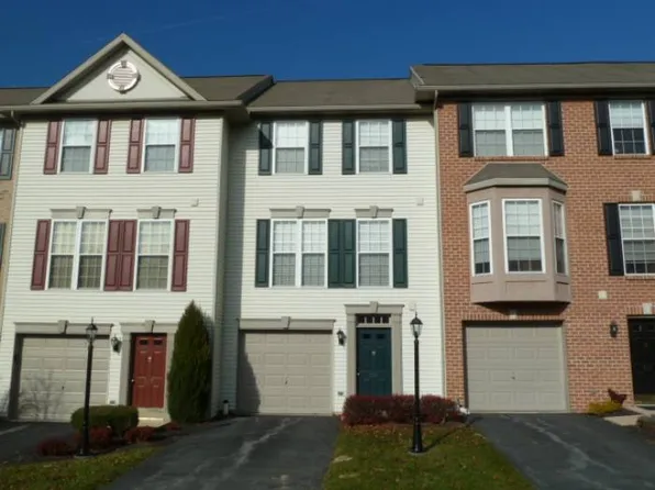 229 Wheatfield Way, York, PA 17403