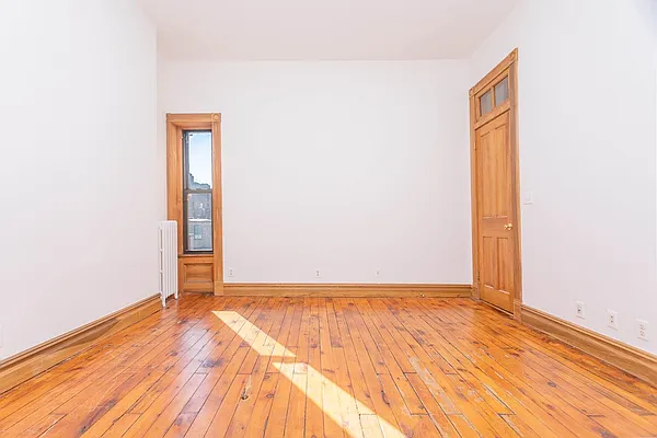 Rented by Corcoran | media 65