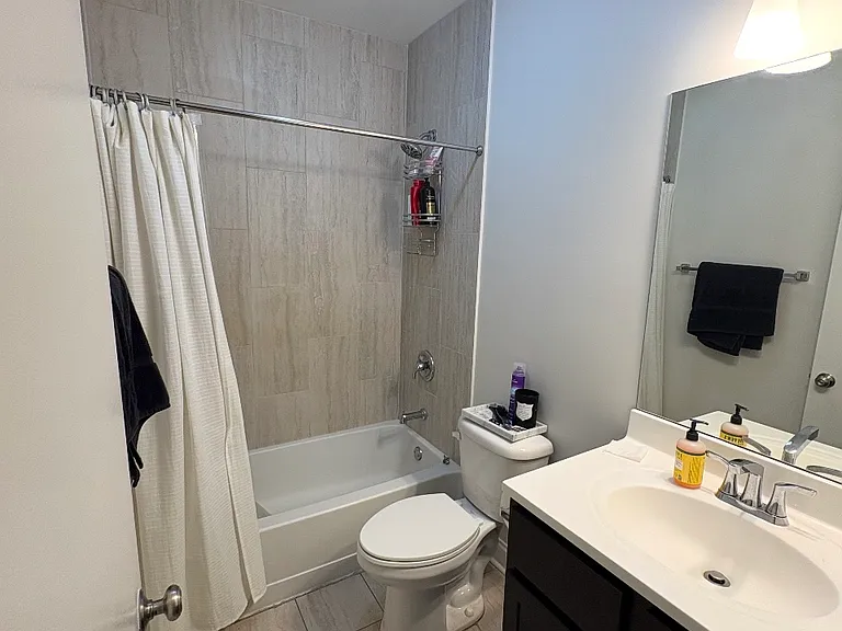 4927 N Winthrop Ave #2S — Photo 9