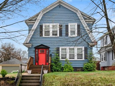 160 Sharon St, Providence, RI, 02908