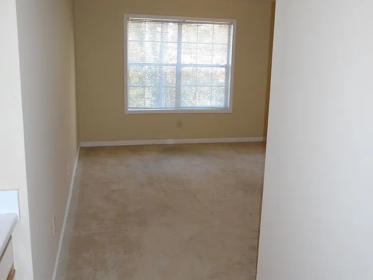 241-7 Waterdown Dr — Photo 17