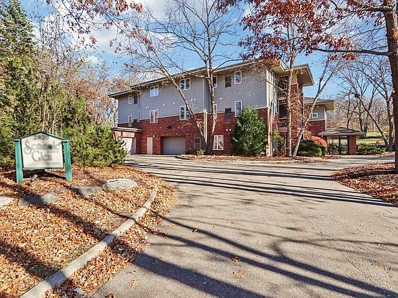 2nd image of 2820 Mickelson Pkwy Unit 205