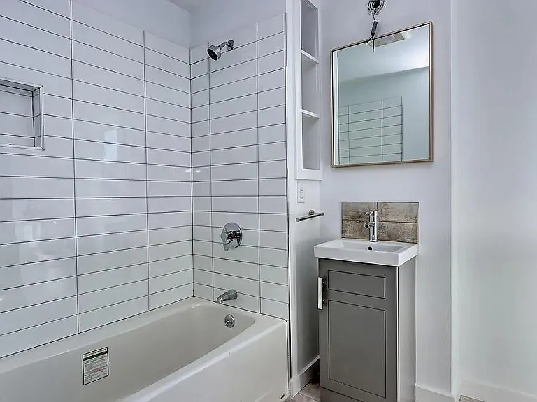 7 Homer Ave #1 — Photo 6