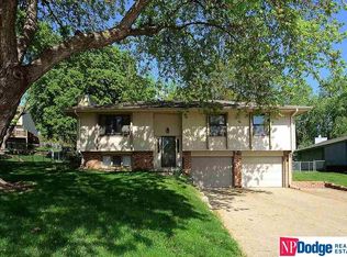 6224 S 72nd Ave, Ralston, NE 68127