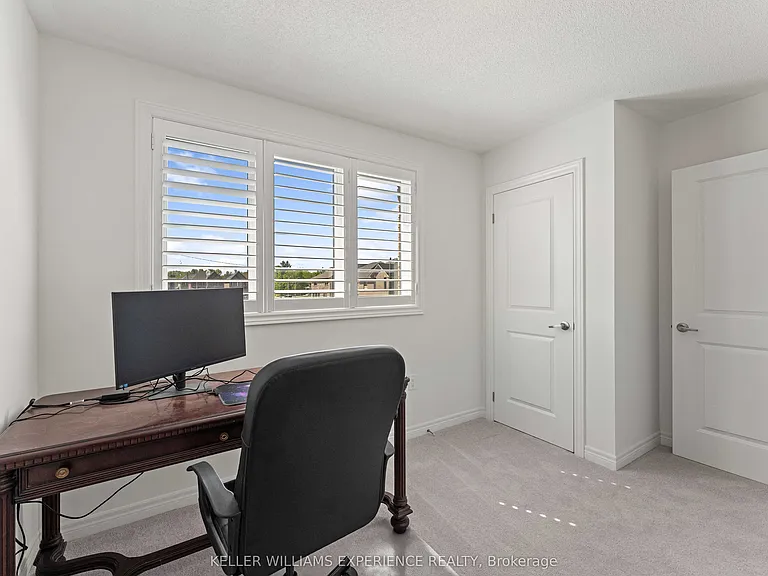 75 Wakefield Blvd — Photo 15