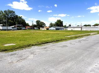 200 S Chestnut St, Centralia, IL 62801