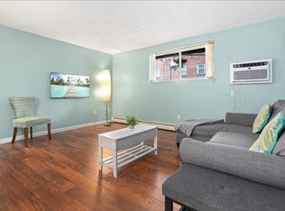 272 Albion St APT 2, Wakefield, MA 01880