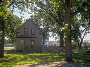 19394 Center Ave N, Thief River Falls, MN 56701