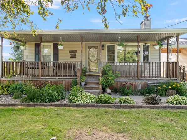 10180 Dixon Rd, Rives Jct, MI 49277