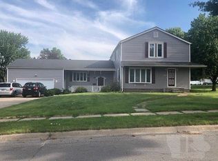1624 Greenwood Dr, Ottumwa, IA 52501