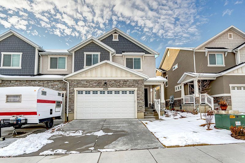 1st image of 4888 W Pillar Dr