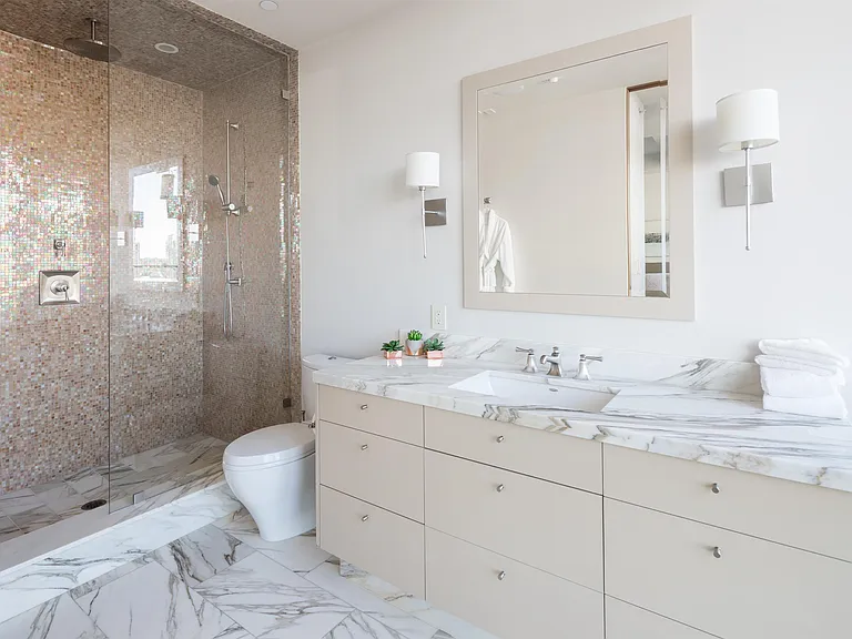 1022 Seymour St #2001 — Photo 23