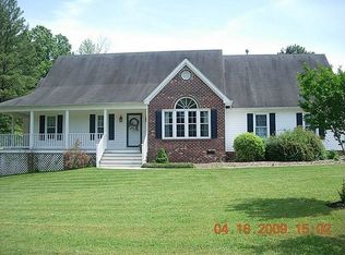 13861 Berkley Davis Dr, Chesterfield, VA 23838