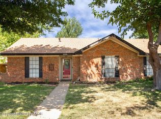 1008 Shelley Dr, Canyon, TX 79015