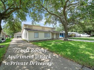 2009 Bogatto St, La Marque, TX 77568