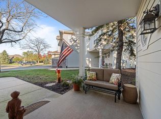 765 Hillview Cir, Lake Geneva, WI 53147