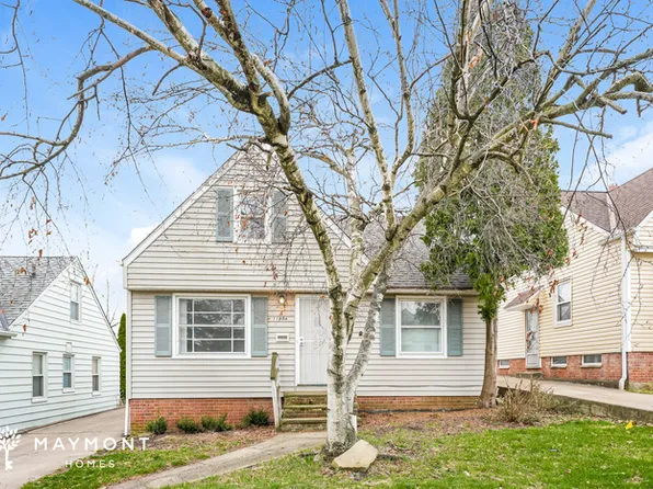 11606 Crofton Rd, Garfield Heights, OH 44125