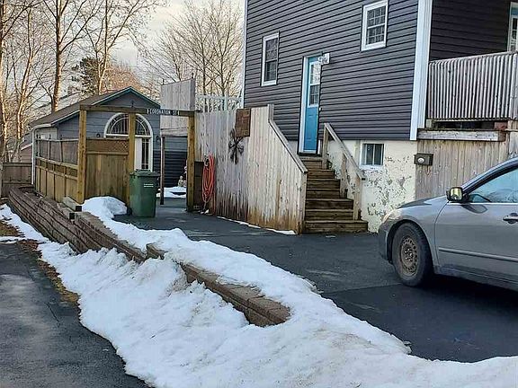 2nd image of 46 Coronation Ave