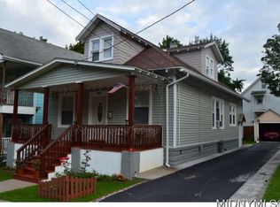 1667 Neilson St, Utica, NY 13501