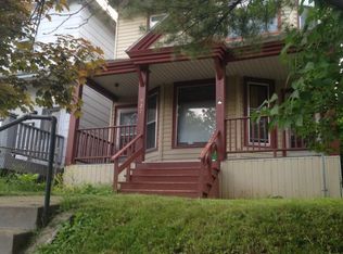 927 E 5th St #B, Duluth, MN 55805