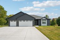 Pheasant Ln-S2009-001.jpg