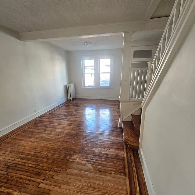 3 bed, 1080 sqft, $1,795 — Photo 4