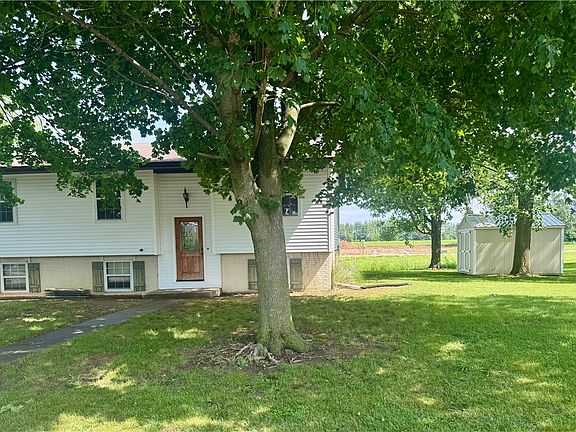 3rd image of 2656 E Empire Dr