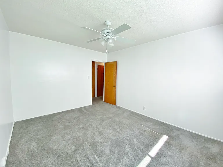 1614 E 1st St #2 — Photo 6