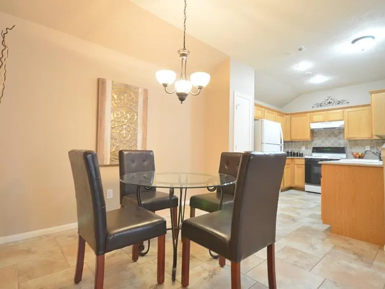 2627 Spring Dusk Ln — Photo 23