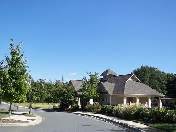 3rd image of 2013 Cramer Place Ct