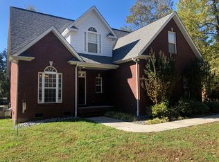 409 Lannom Cir, Tullahoma, TN 37388