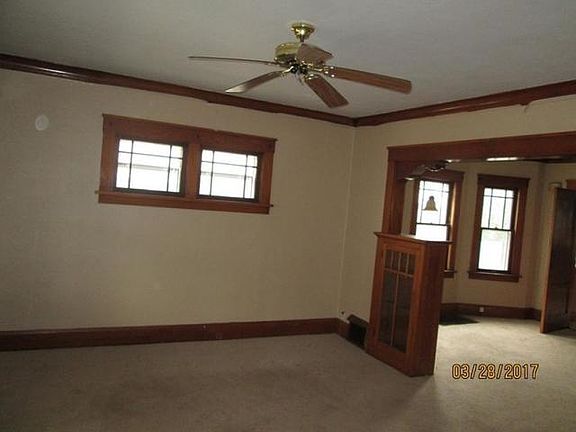 4th image of 2021 S 4th St