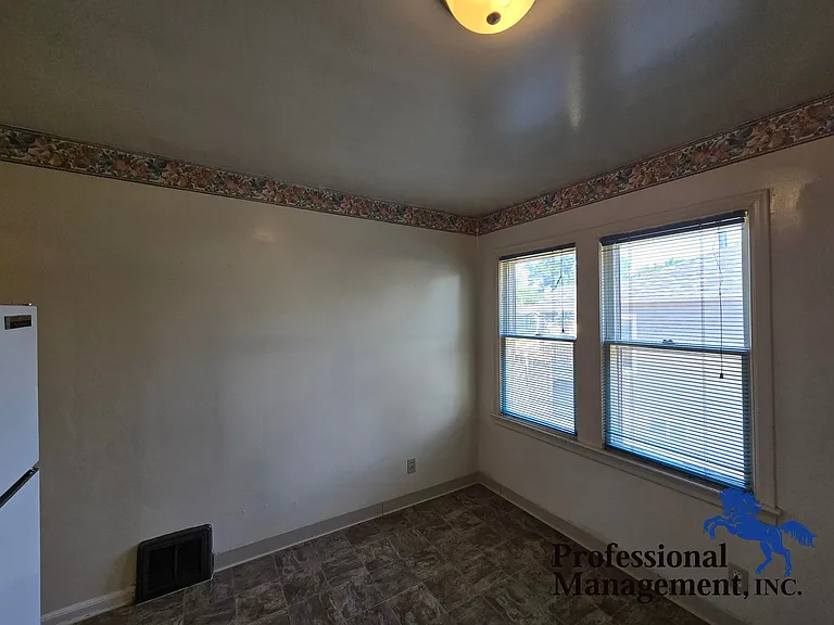1034 N 24th St #1 — Photo 7