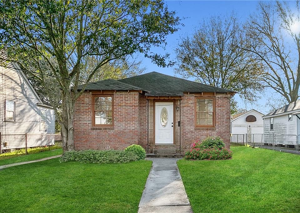 1st image of 1112 Shirley Dr