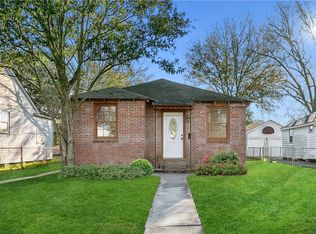 1112 Shirley Dr, New Orleans, LA 70114
