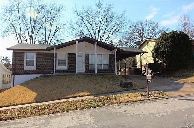 2nd image of 1318 Fenton Hills Rd